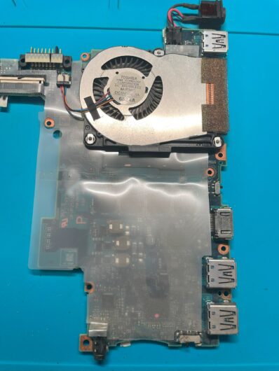 落札したSZ5マザー