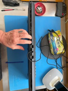 上からが外れやすかった